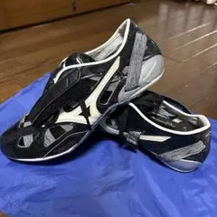Mizuno スパイクシューズ 黒/白