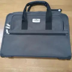 【美品】ビジネスバッグ マックレガー