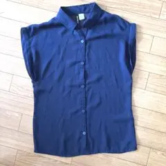 ネイビー ノースリーブシャツ　H&M エイチアンドエム　DIVIDED