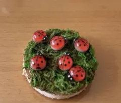 ミニチュア てんとう虫 20個