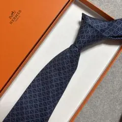 美品 ネクタイ エルメス 青紺 H柄