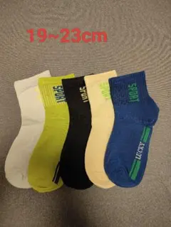 Item thumbnail for item 99a64f59-8e47-4a9b-944a-fee8e55319a7