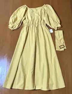 【新品級美品】ナチュラルクチュール　ロングワンピース　ボリュームスリーブ　F