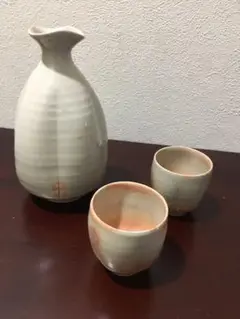 徳利とお猪口2個