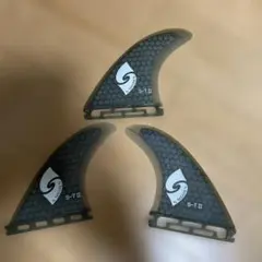 S.SHAPES.フューチャーフィン
