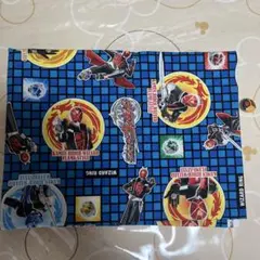 仮面ライダー ハギレとボタン1個セット