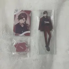 ローレン・イロアス アクリルスタンド カード