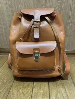 HERZ スタンダードなリュック Mサイズ キャメル