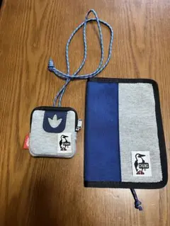 CHUMS イヤホン・コインケース とブックカバーのセット