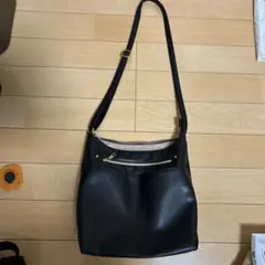 ショルダーバッグ