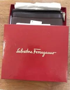 サルヴァトーレ フェラガモのバニティバック