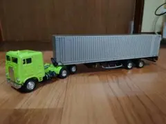 Item thumbnail for item b01aca87-512d-449b-9068-3a5ed9d1cc29