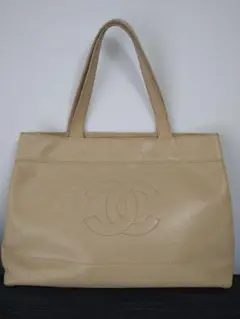 CHANEL ロゴステッチキャビアスキントート