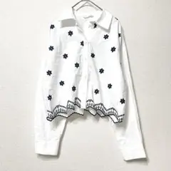 ザラ　ZARA 花柄　刺繍　シャツ　ブラウス　トップス　夏服　春服　S