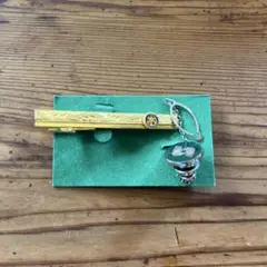 Royal International ロイヤルインターナショナル　タイピン