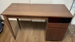 ブラウン木製デスク 引き出し付き