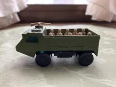 MATCH BOX ミリタリートラック フィギュア付き　箱無し