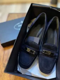 美品 PRADA スウェードローファー 37.5cm