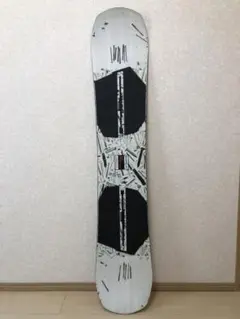 Burton NAME DROPPER 148 バートン　ネームドロッパー 18 Men's Burton Name Dropper Camber Snowboard | Burton.com
