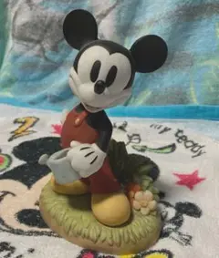 ディズニー　ミッキー　置物　陶器製　加藤工芸