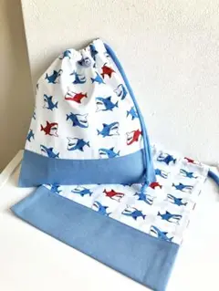 ハンドメイド　巾着袋2枚セット　サメ　ホワイト