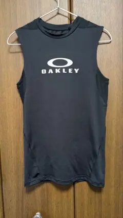 OAKLEY ブラック ノースリーブ Tシャツ