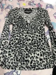 （╹◡╹）NIKE leopard カーディガン　2XL バックロゴ 使える！【NIKE】 レオパード柄 バックロゴ☆ニットカーディガン