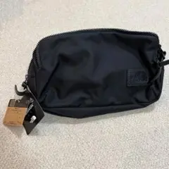 ノースフェイス ブラックナイロンポーチ　新品未使用品
