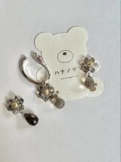 お花と一粒の雫