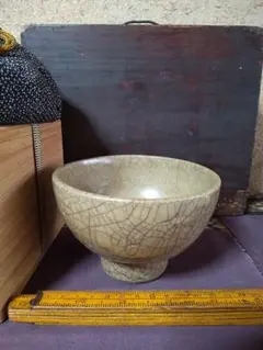 中国明時代　七官青磁　茶碗　人形手　トヒコ　東さ6-0129① 青磁人形手 – 鶴田 純久の章 お話