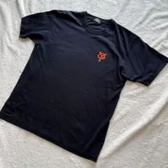 読売ジャイアンツ　巨人　オフィシャル　Tシャツ 刺繍　ワッペン