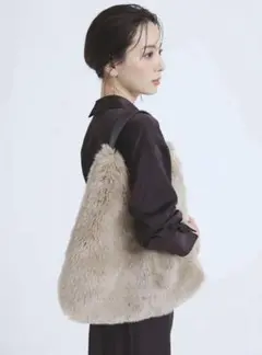 美品　The Bagmati ザ バグマティ　リアル　ファー　付き　かごバッグ The Bagmati バグマティ リアル ファー付き かごバッグ