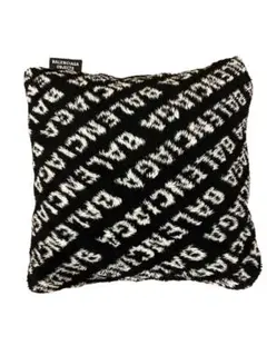Item thumbnail for item 681bd3fe-58b1-4ab7-b234-52811f76fb58