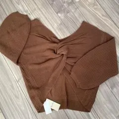 ツイストニット