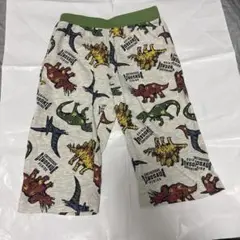 恐竜柄 ハーフパンツ 130サイズ