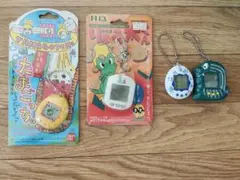 ジャンク品　1997年〜　TAMAGOTCHI & リトルモンスター 四点セット