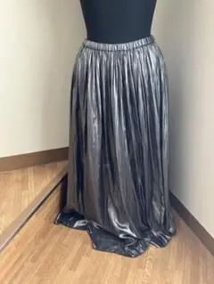 新品値下げ☆グローバルワーク☆シルバー プリーツスカート ゴムウエストL