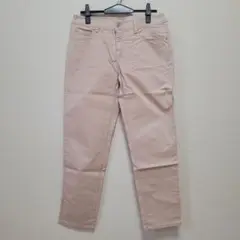 ストレートパンツ　カジュアルパンツ
