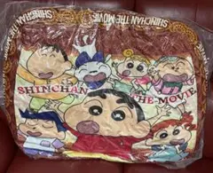 映画クレヨンしんちゃん　灼熱のカスカベダンサーズ　もちもちBIGクッション