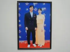 A4 額付き ポスター 大谷翔平 オールスター 真美子 夫人 レッドカーペット