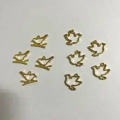 【匿名配送】レジン 空枠 鳥 9個セット