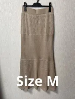 ベージュ ニットスカート 裏地付き