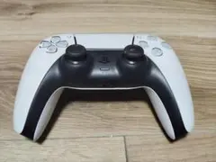 Item thumbnail for item 0ea8fd8a-17c0-4c39-abe0-a69b1efc05df