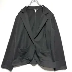 スマイルランド　ノーカラーブラックジャケット　ポリエステル95% 19号