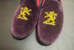Tricker's チャーチル　紫色ベロアライオン刺繍