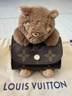 LOUIS VUITTON(ルイヴィトン)　ねこキーチャーム　未使用、新品 LOUISVUITTON バッグチャーム 猫 限定 ルイヴィトン