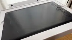 Wacom Intuos Pro：PTH-660（Mサイズ）