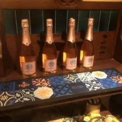 スパークリングワイン スペイン cava シャンパン 酒 キャバ BAR