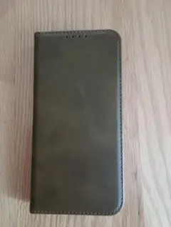 オリーブグリーン 手帳型ケース