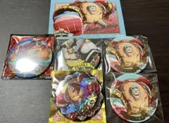 ONE PIECE ワンピース　フランキー　ジュエリー缶バッジ　輩缶バッジ